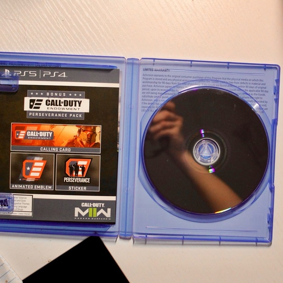 PS5 call of duty modern warfare 2 - Picture 2 of 4